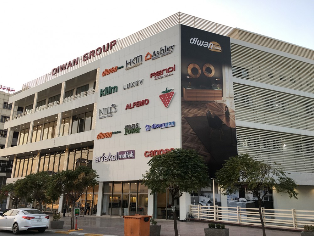 6.000 m2'lik mağaza iç mimari ve dış cephe çalışmamız “Süleymaniye/IRAK”